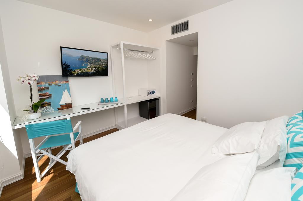 Casa Pantone Hotel ซอร์เรนโต ภายนอก รูปภาพ