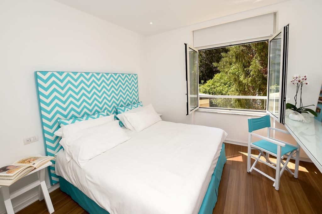 Casa Pantone Hotel ซอร์เรนโต ภายนอก รูปภาพ
