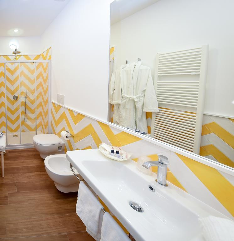 Casa Pantone Hotel ซอร์เรนโต ภายนอก รูปภาพ